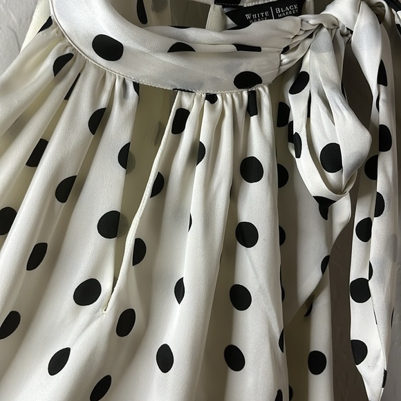 White House, black market, blousy, tank top polkadots, elastic trim size XS - Picture 4 of 8